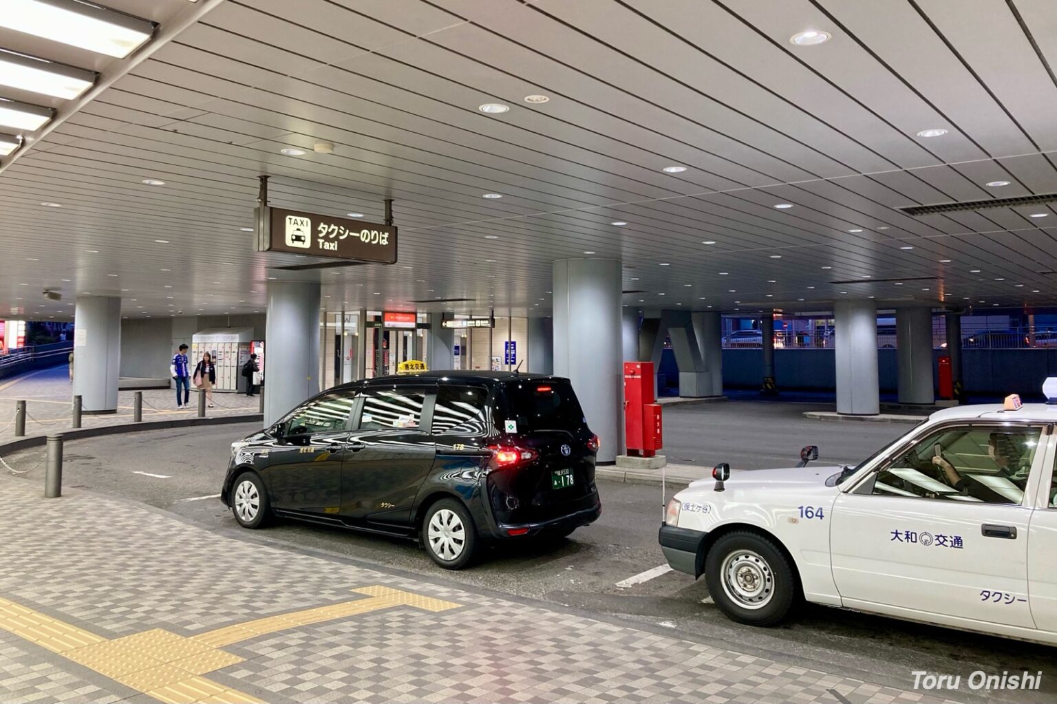 新横浜駅タクシー乗り場2選 北口・篠原口 行き方・地図 | 旅行の扉